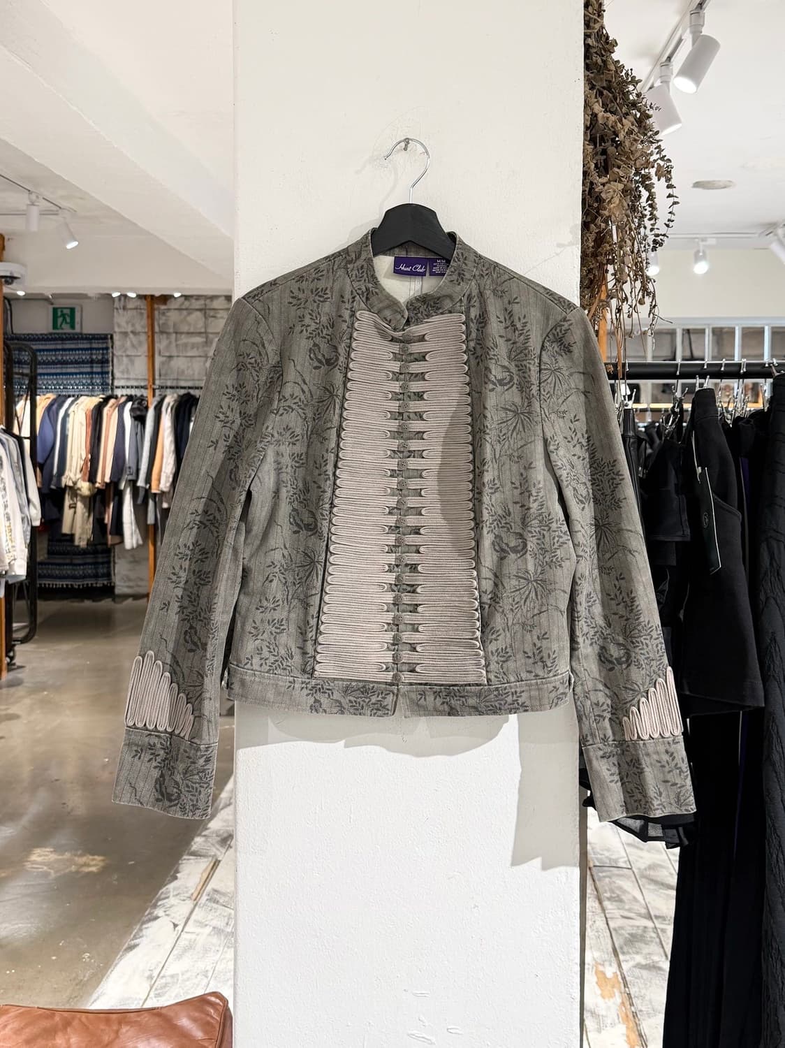 헌트 클럽 그레이 플로럴 나폴레옹 버튼 자켓 상품이미지1