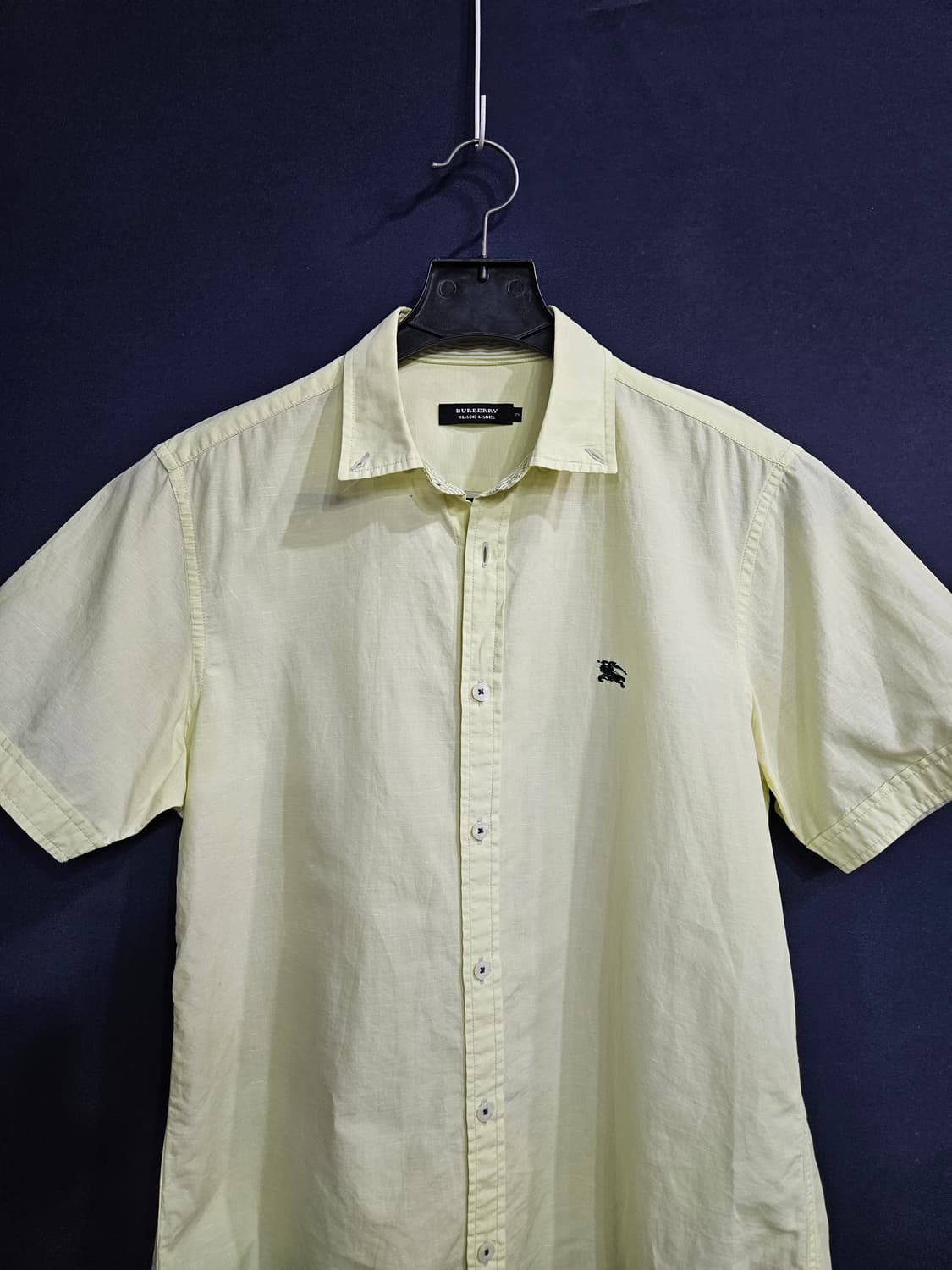 버버리 블랙라벨 라이트 옐로우 남성 95 반팔셔츠  상품이미지6