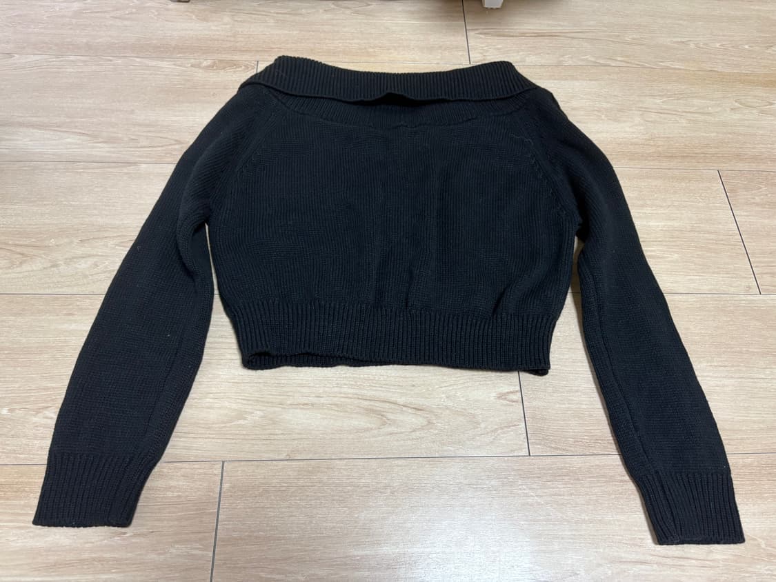 오프숄더 니트 판매합니다! 상품이미지2