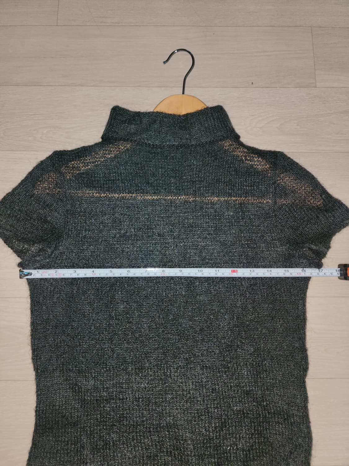 emporio armani 그린 그레이 울 반팔 폴라 니트 상품이미지5