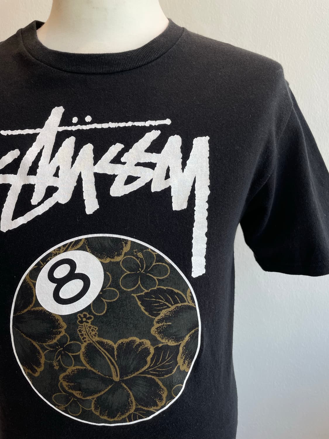 STUSSY 8 ball T | 후루츠패밀리