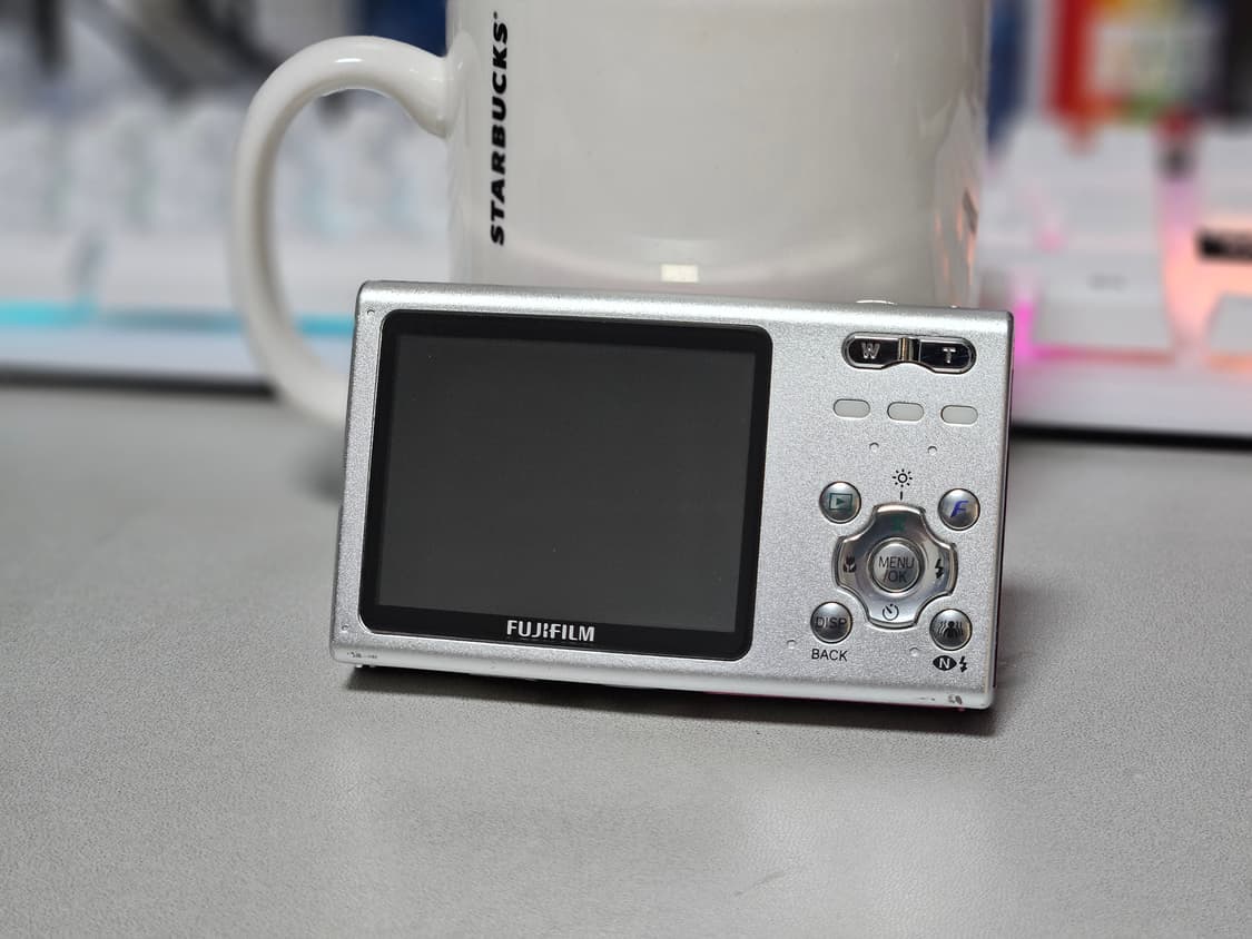 후지필름 파인픽스 z5fd 핑크 아일릿 로하 디카 상품이미지5