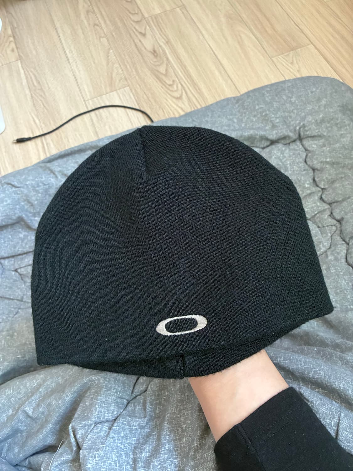 오클리 로고 비니 상품이미지1