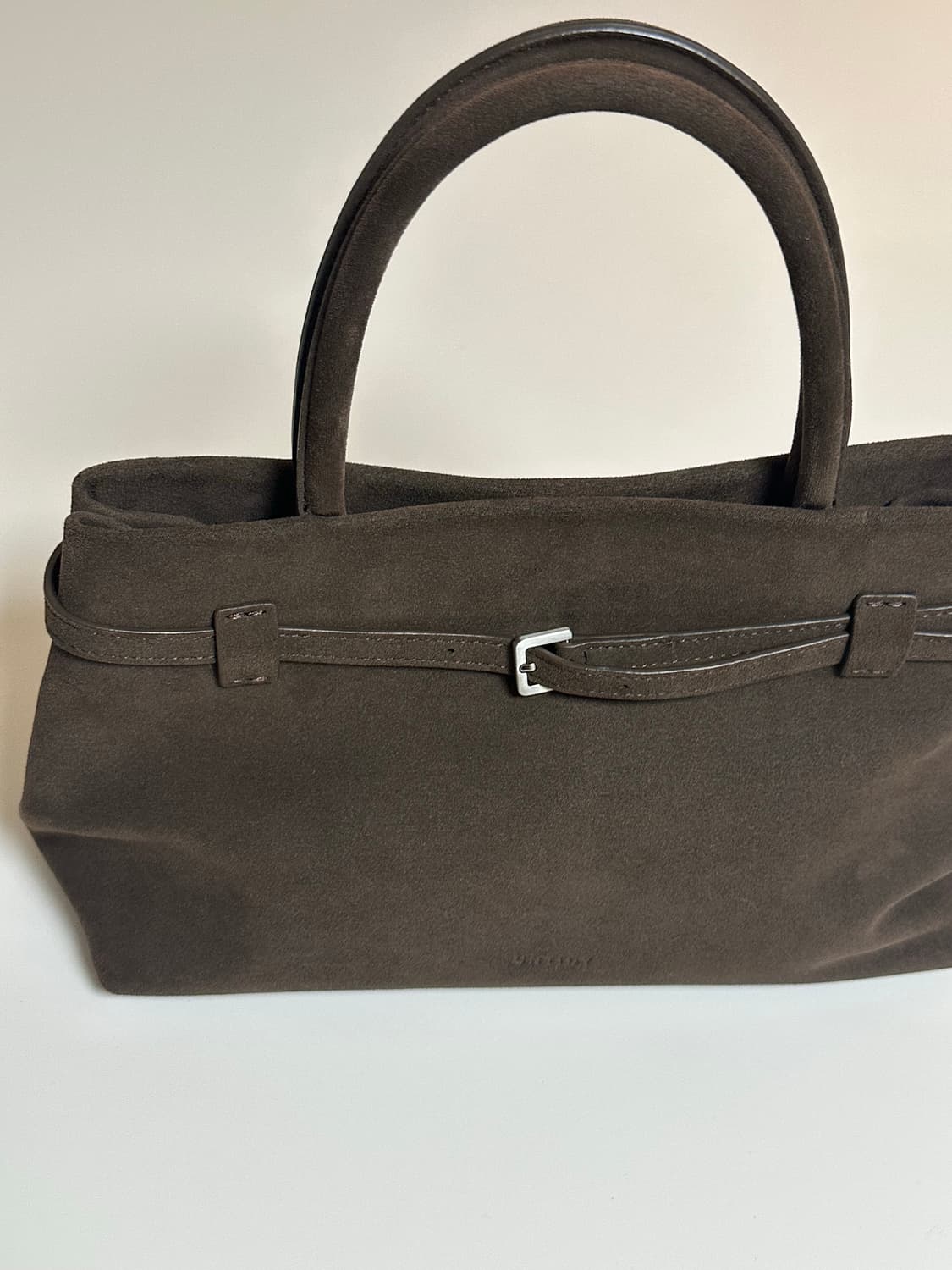 언타이디 벨트백 스웨이드백  상품이미지3