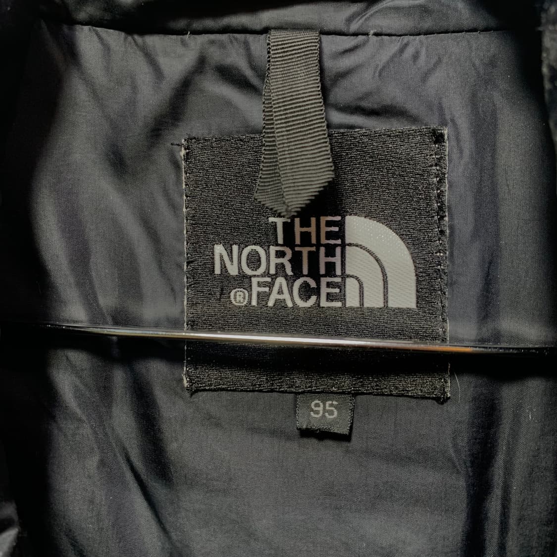 노스페이스 눕시 블랙 패딩 상품이미지5