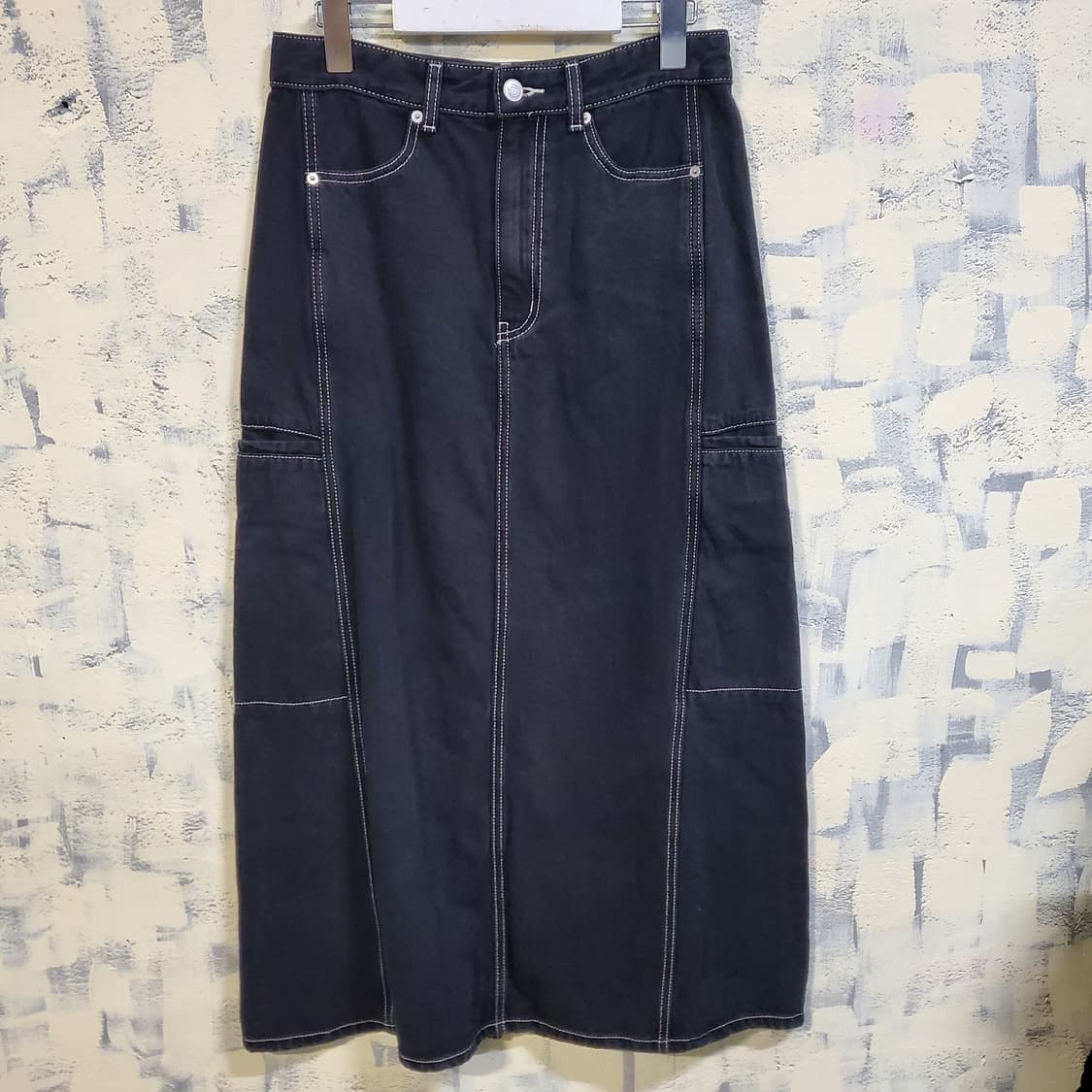 에잇세컨즈 여성 카고 흑청 데님 스커트  상품이미지1