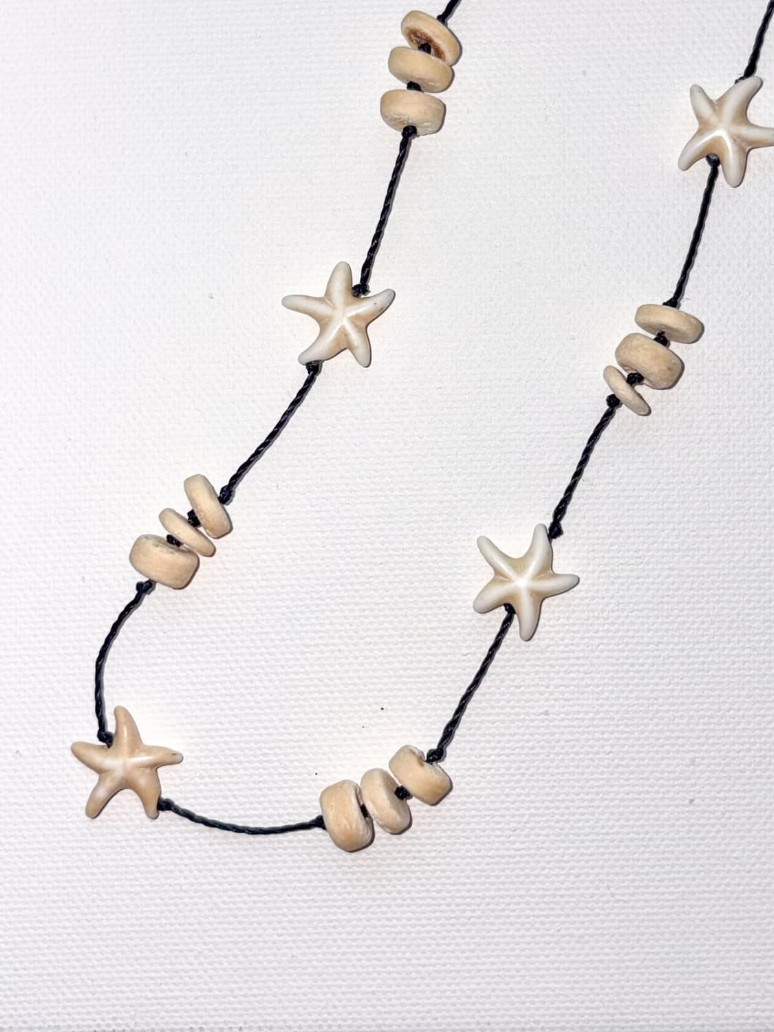 White star wood necklace 화이트 스타 우드 목걸이  상품이미지3