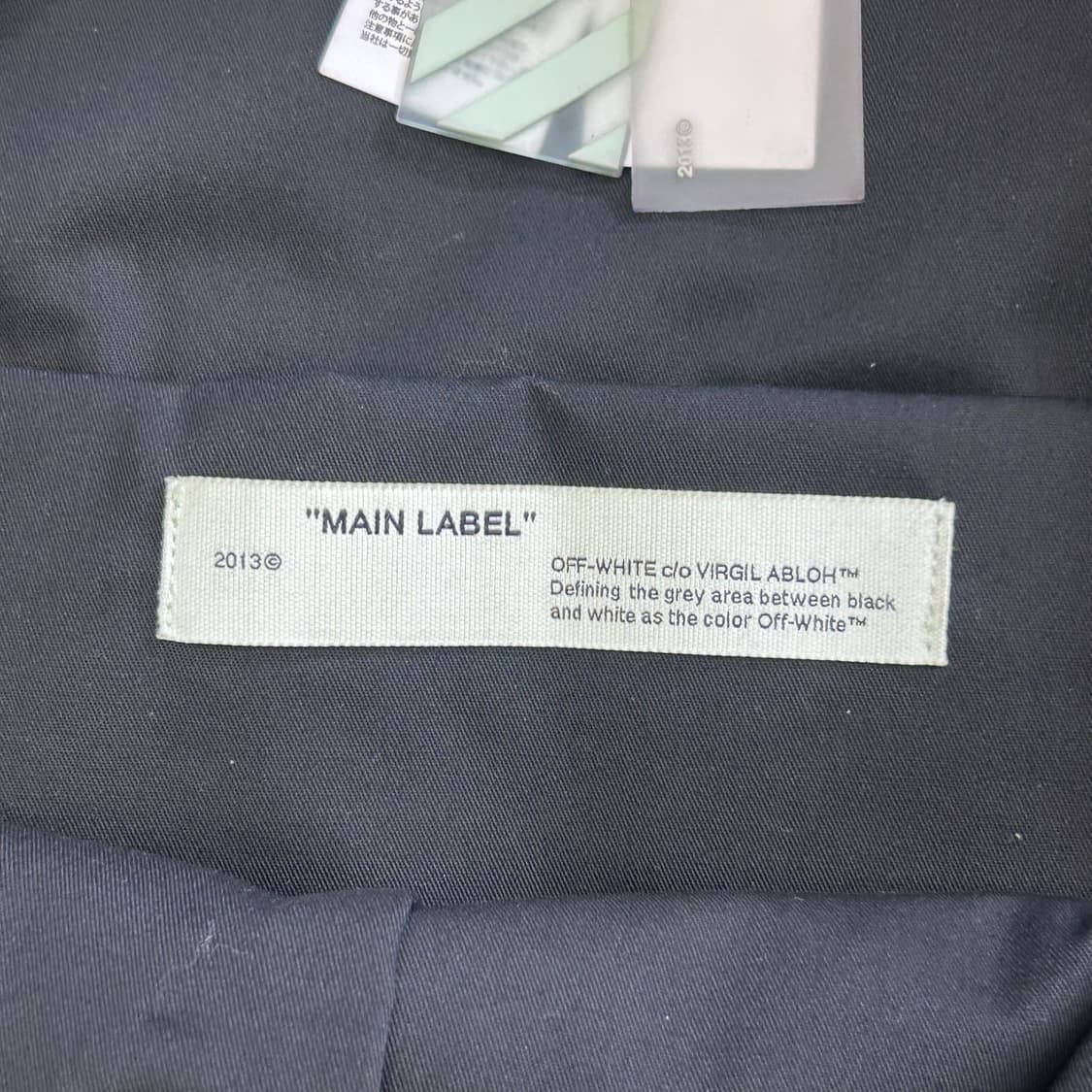 🫶🏻 새상품 오프화이트 Black 백팩 🫶🏻 상품이미지4