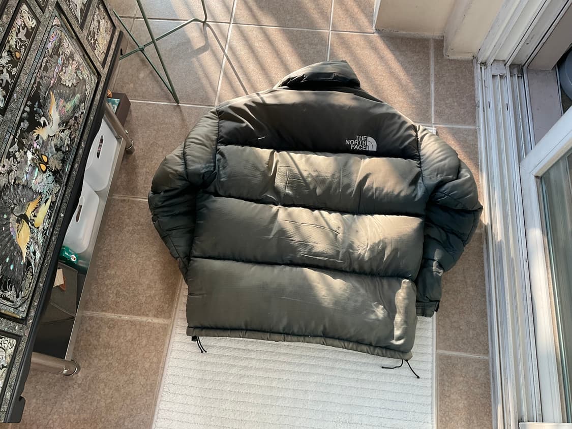 세상에 단 한 개 뿐인 노스페이스 눕시 700 희귀 색상 상품이미지3