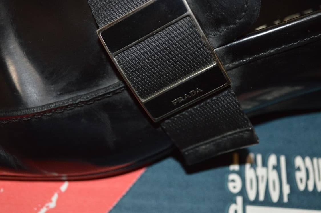 프라다 스퀘어토 버클 로퍼 상품이미지5