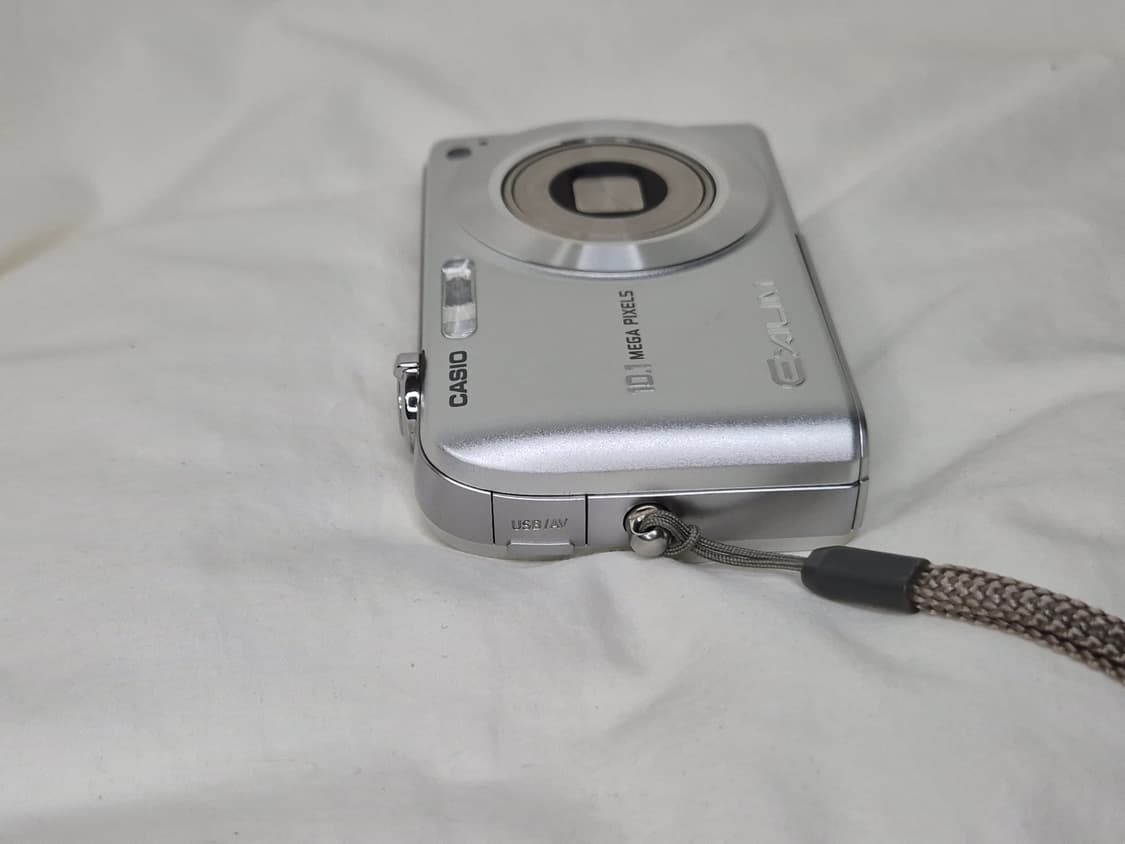 작례)르세라핌 은채픽✨️ 카시오 엑슬림 z1050 실버 판매합니다 🔮 상품이미지7