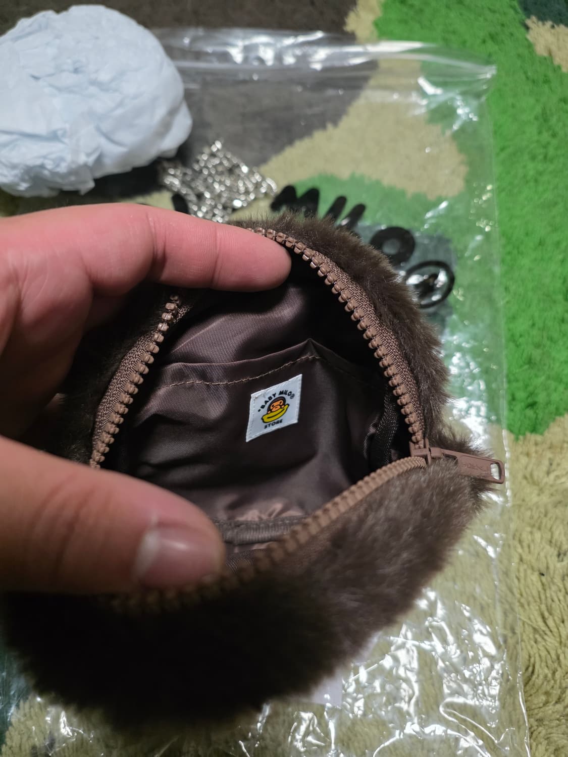 [OS] 베이프 베이비마일로 페이스 퍼 체인 크로스백 상품이미지7