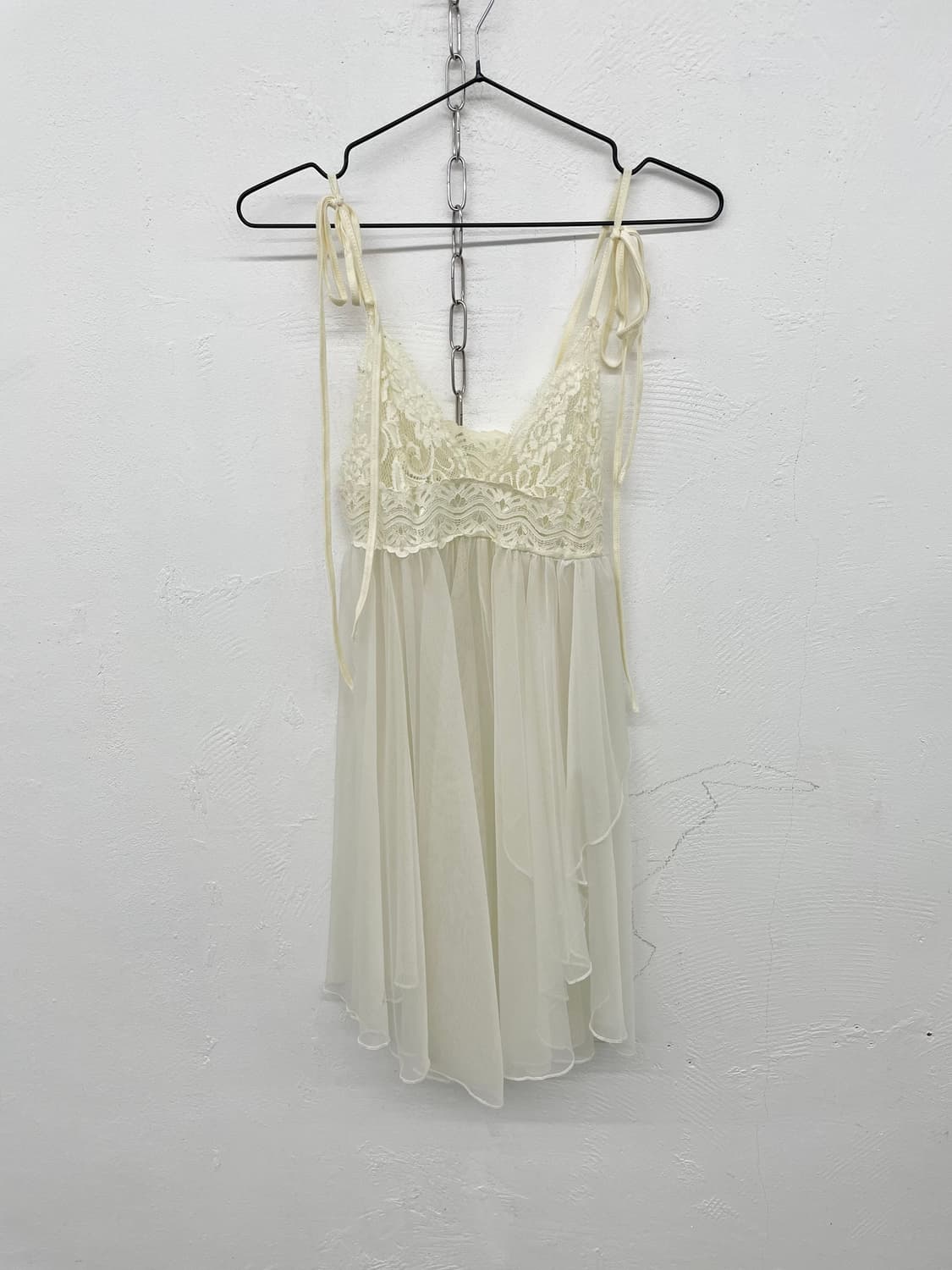 화이트 언발 시어 슬립 상품이미지4