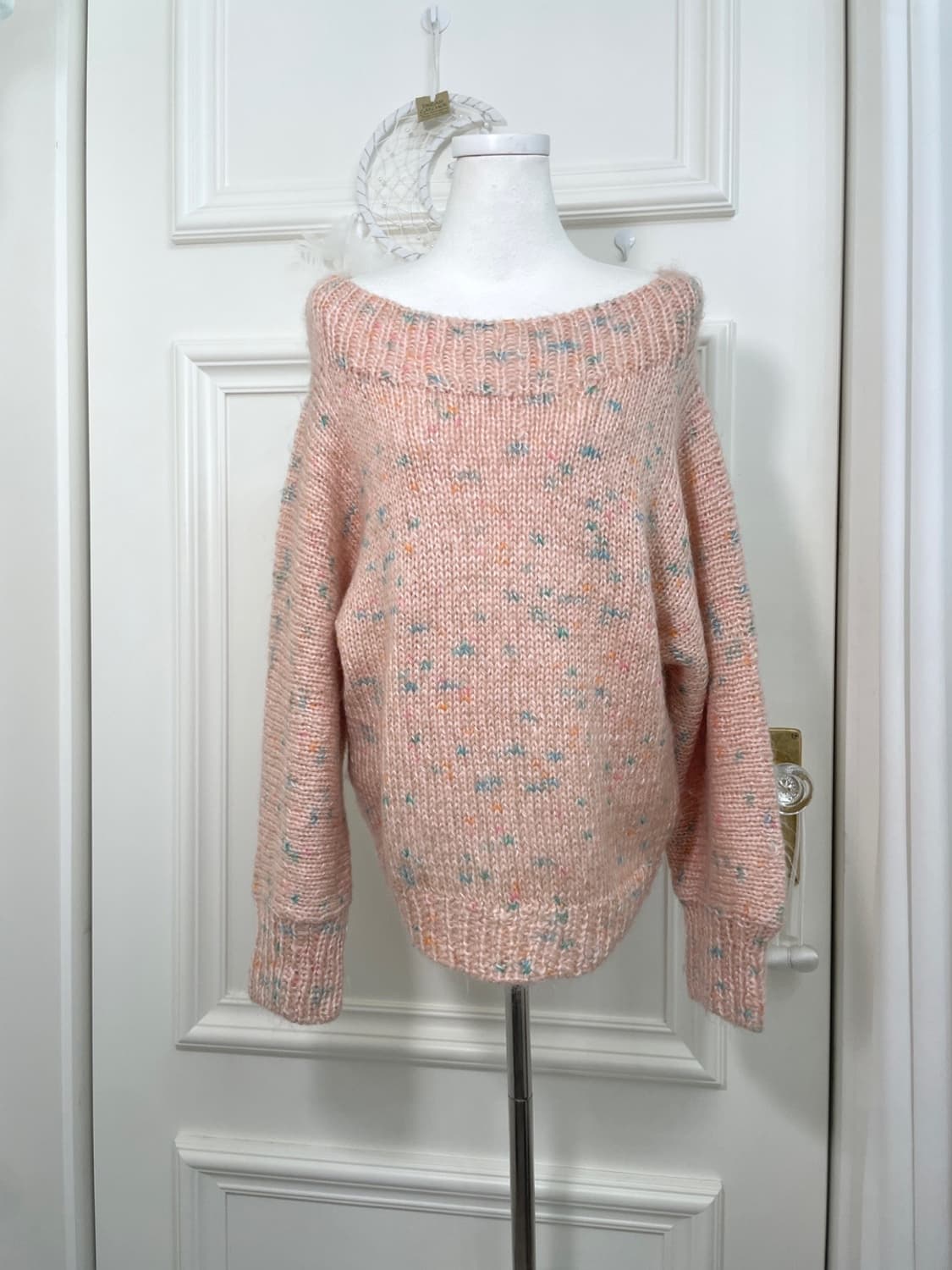 coral blue mix lovely off-shoulder sweat 상품이미지1