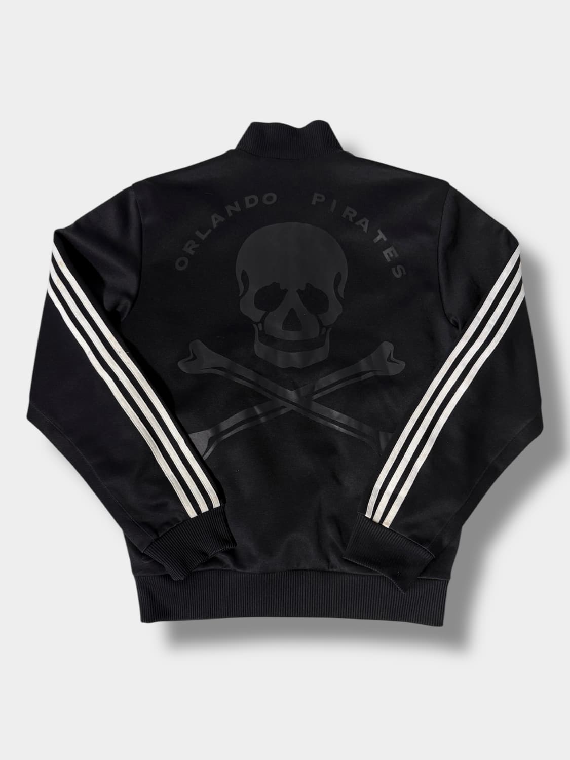 아디다스 루즈핏 올랜도 파이리츠 스컬로고 트랙 져지 상품이미지2