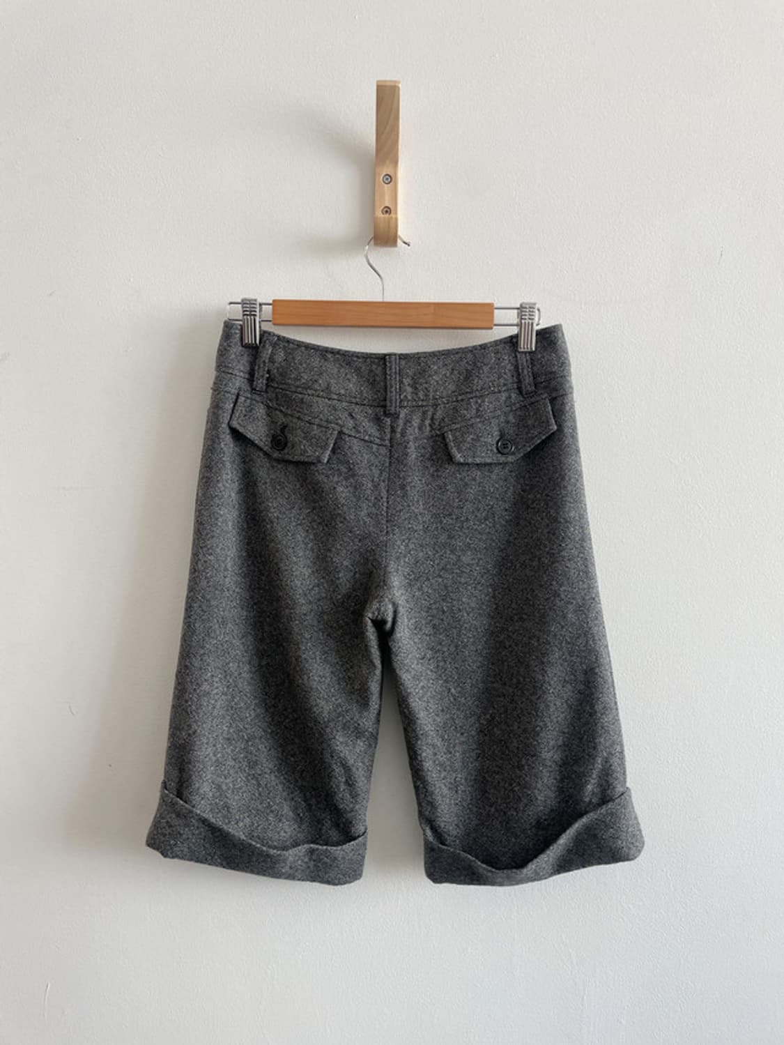 Reflect gray classic wool half pants 상품이미지4