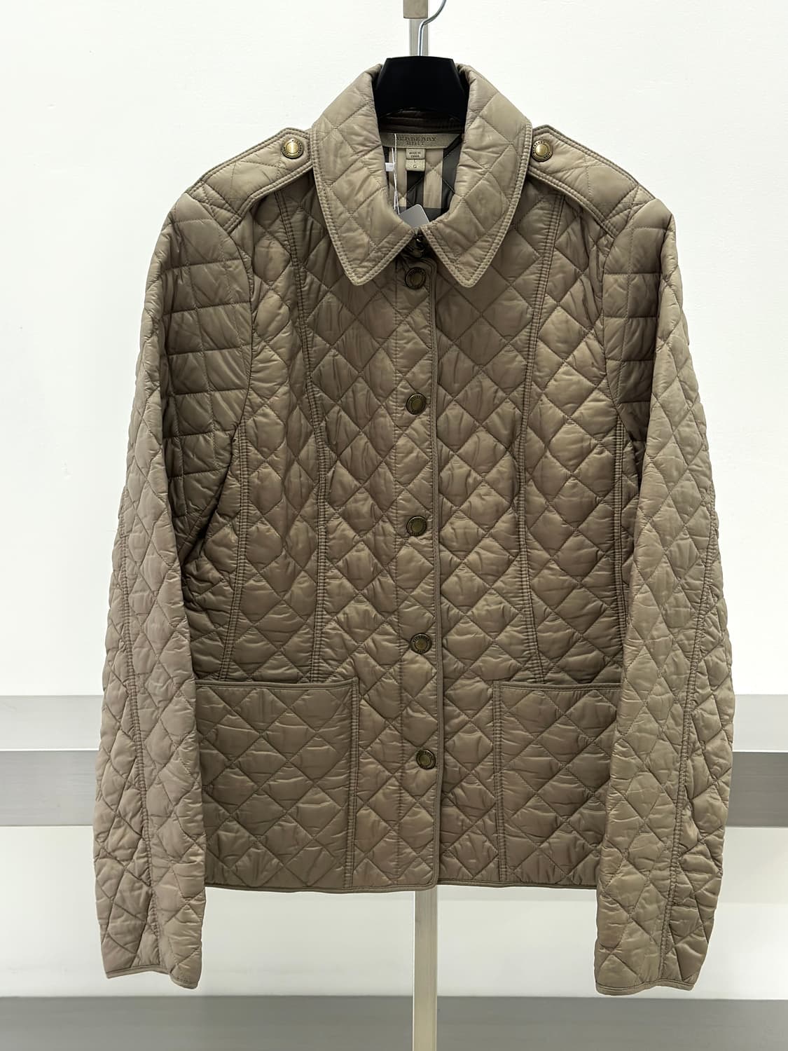 버버리 브릿 캔코트 퀼팅 자켓  상품이미지2