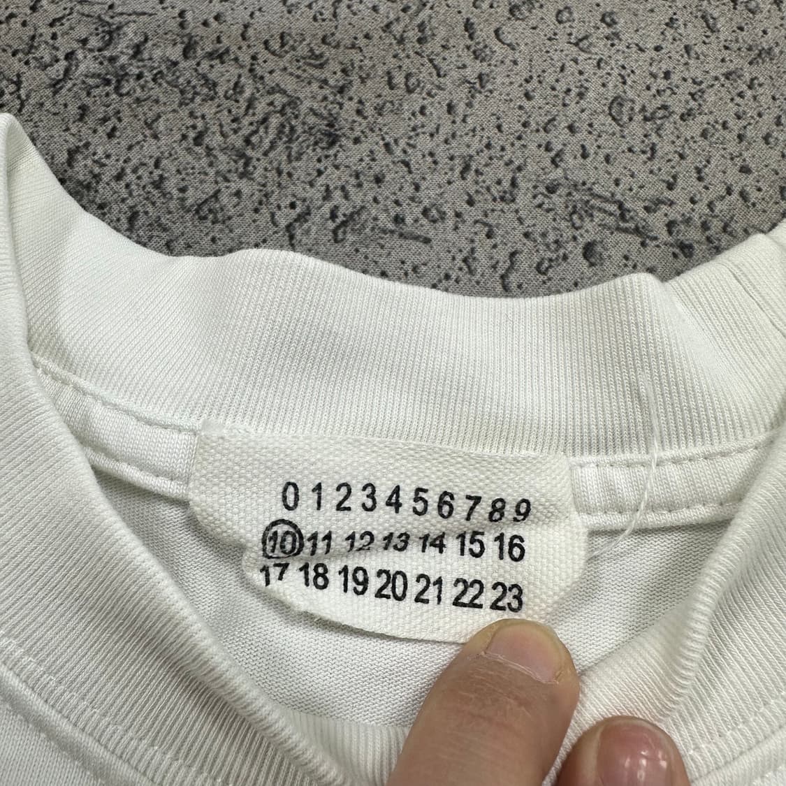 ✨ (바배) 메종 마르지엘라 화이트 빅로고 반팔티  상품이미지3