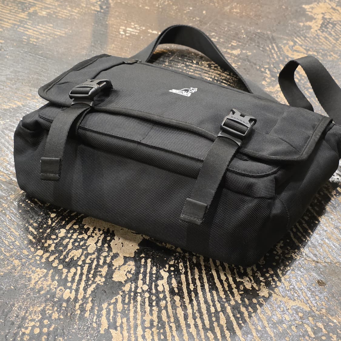 캉골 블랙 메신저백 크로스백 가방 상품이미지6