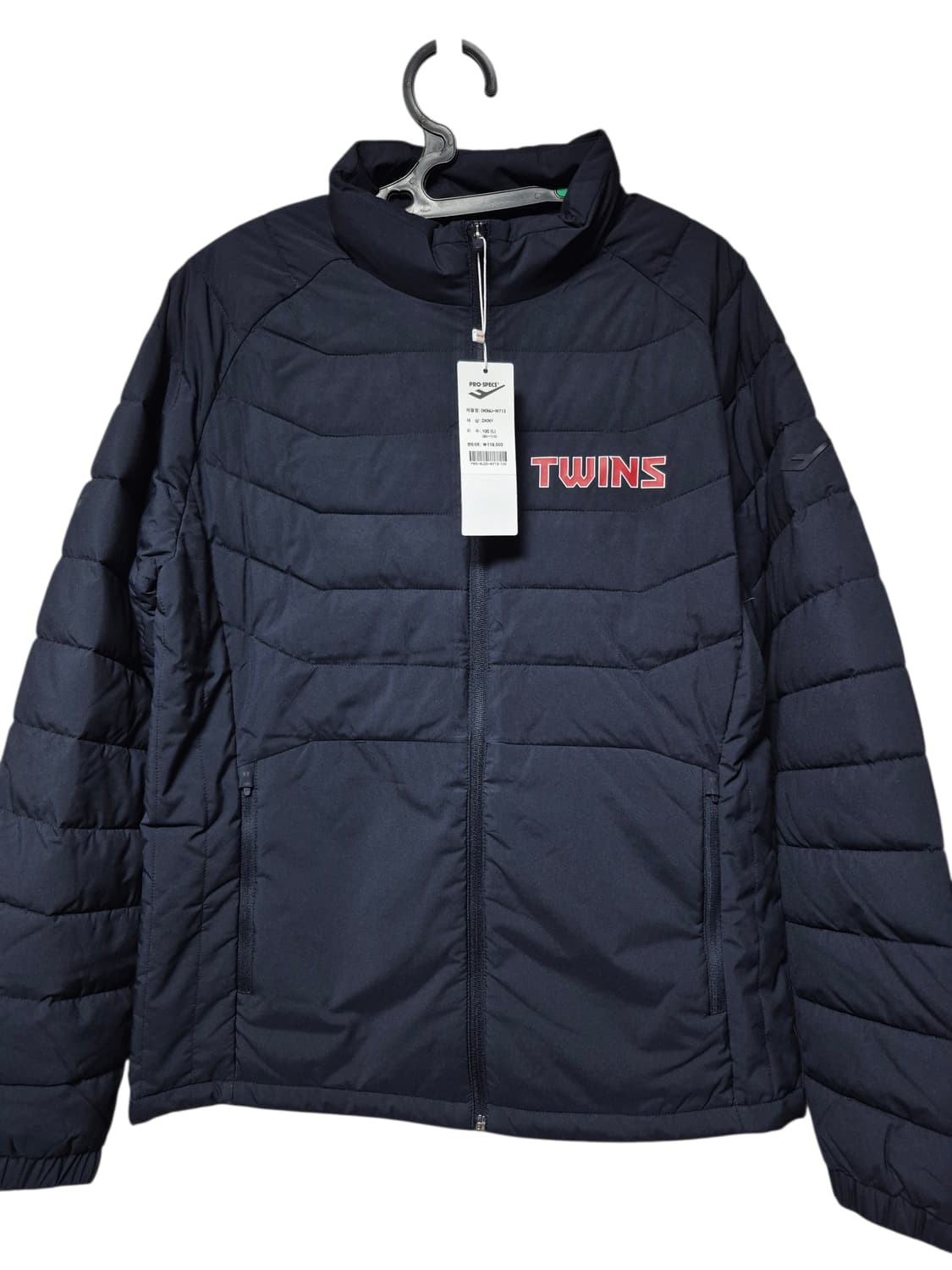 프로스펙스 엘지트윈스 경량패딩 사이즈 100 새상품 팝니다
 상품이미지1