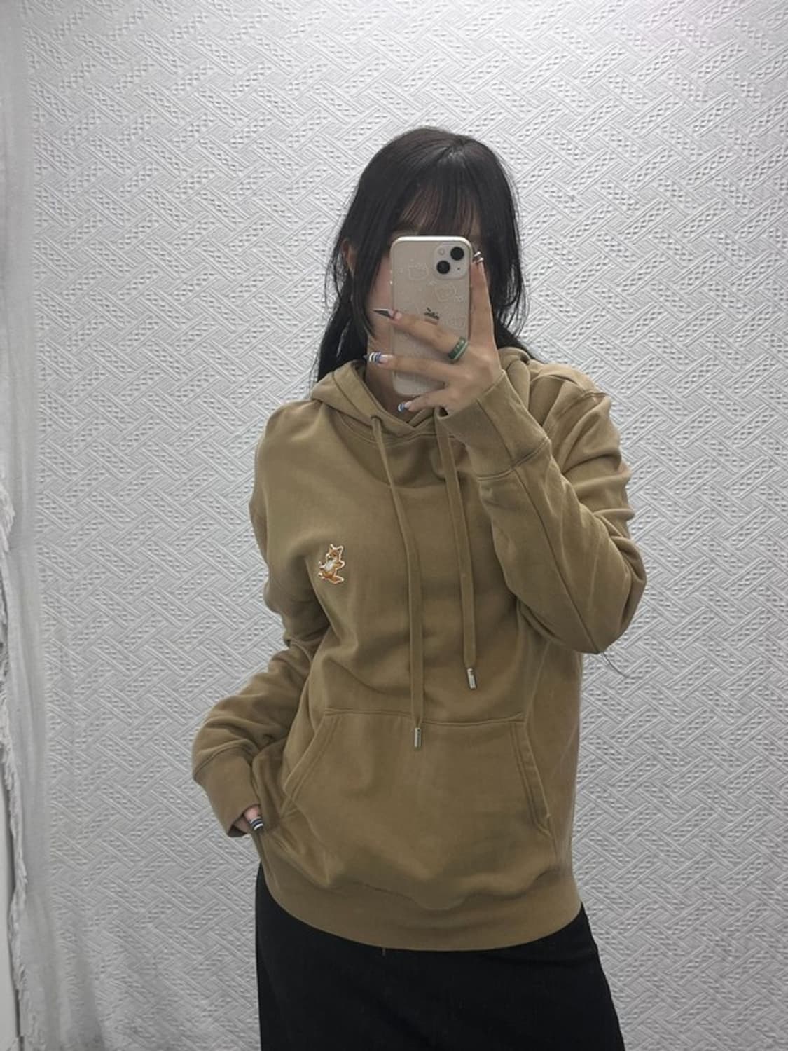 메종키츠네 칠랙스 모던캐주얼 폭스 패치 후드티 L C07788 상품이미지2