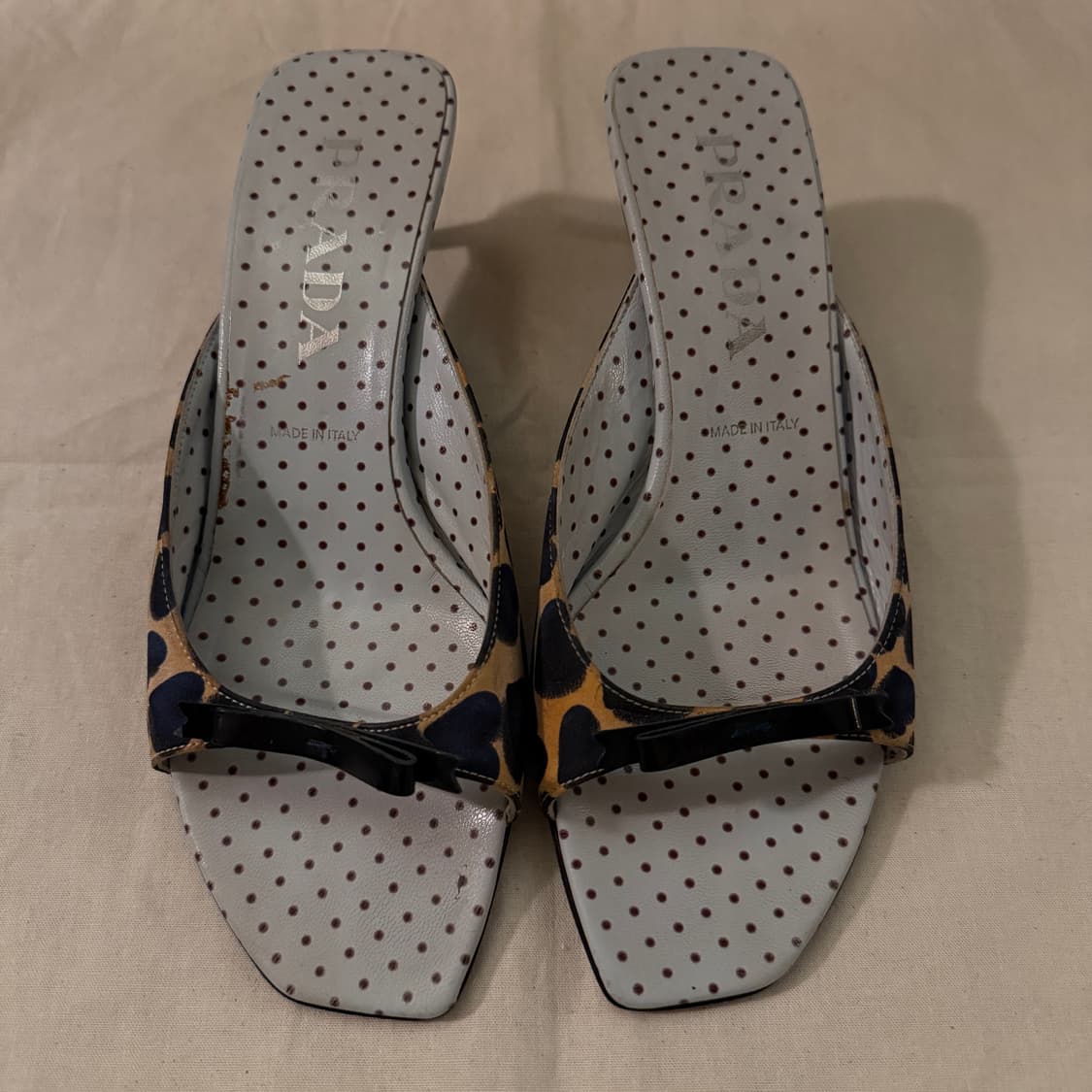 프라다 리본 키튼힐 샌들 상품이미지1