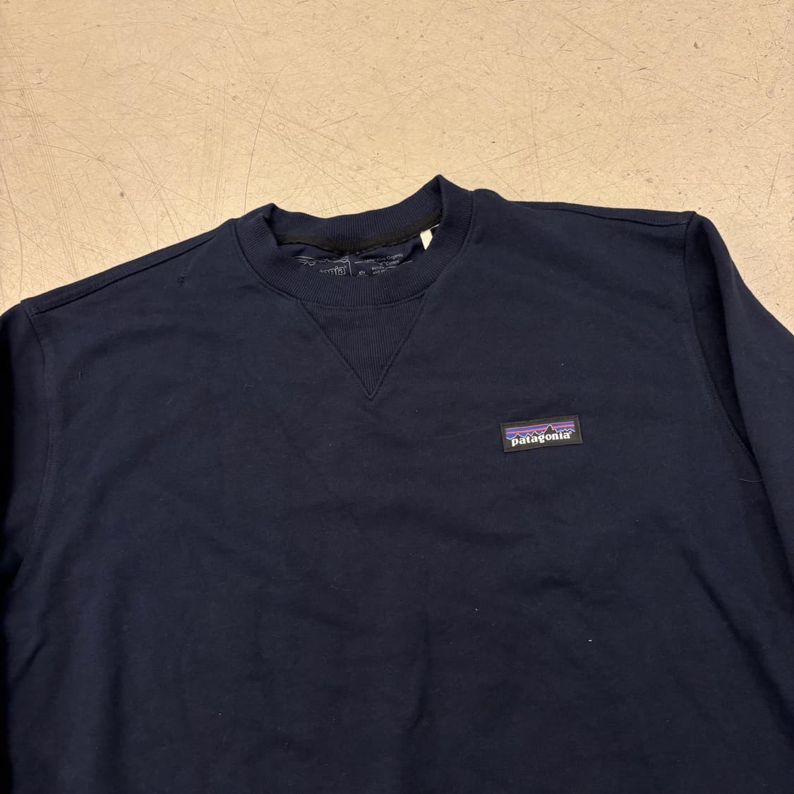 지프 스몰로고 네이비 맨투맨 상품이미지2