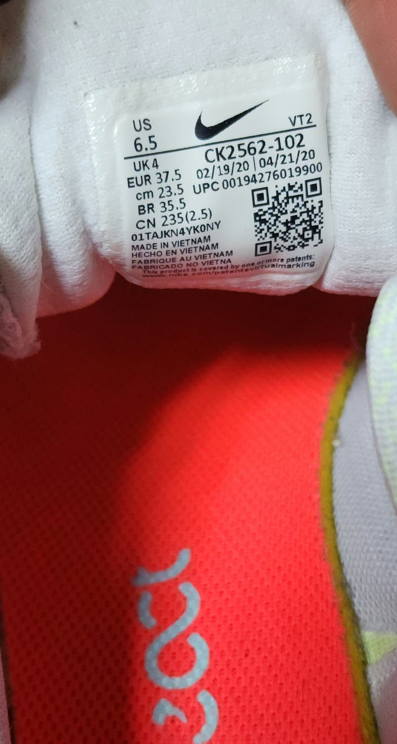 나이키 리액트 레전드 여성 운동화 민트/핑크 235mm 상태좋음 상품이미지8