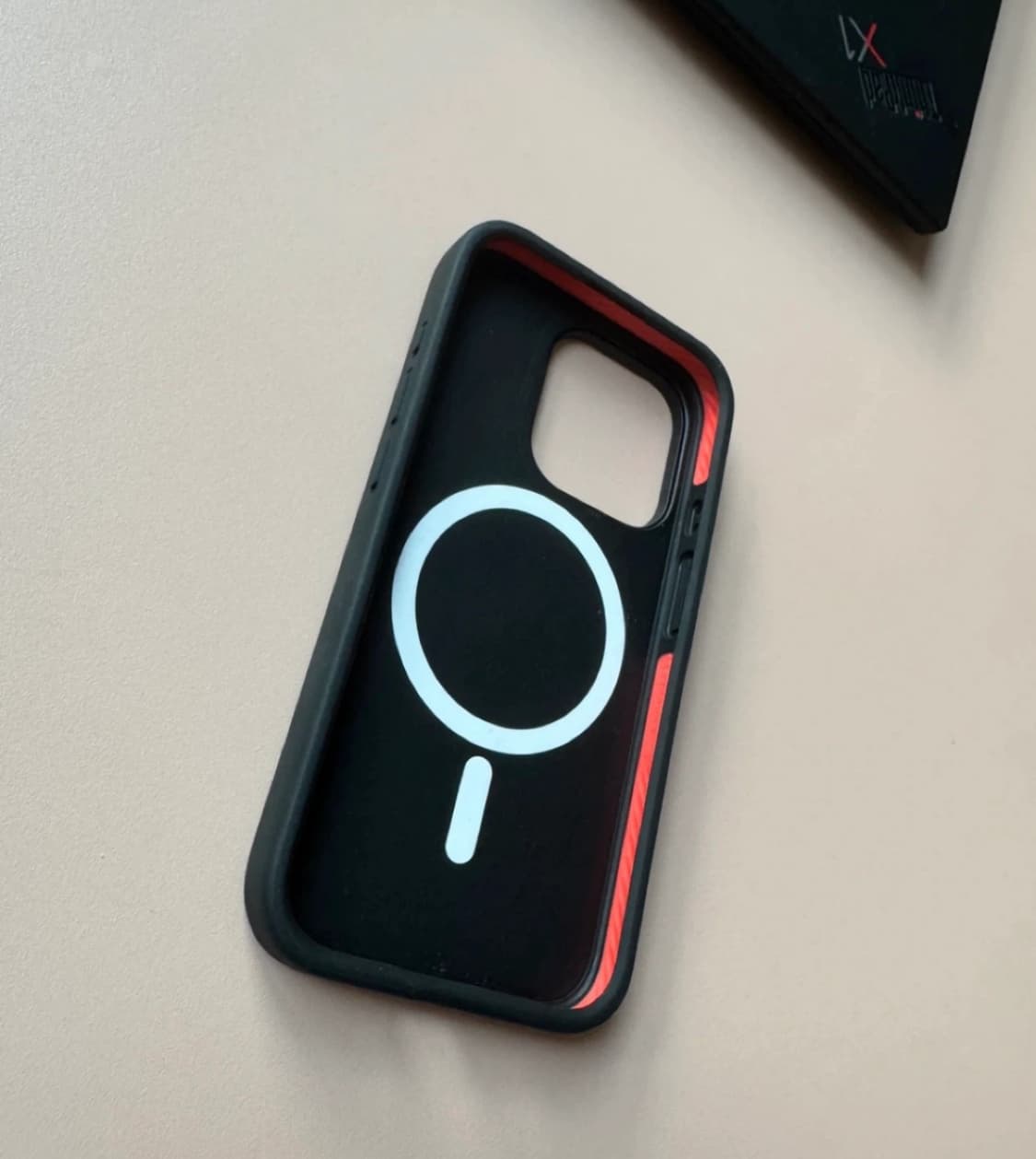 메종키츠네 아이폰15 프로 맥세이프 케이스 상품이미지4