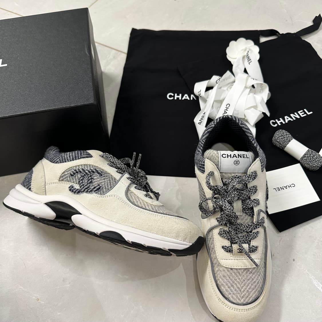 샤넬 스니커즈  상품이미지2