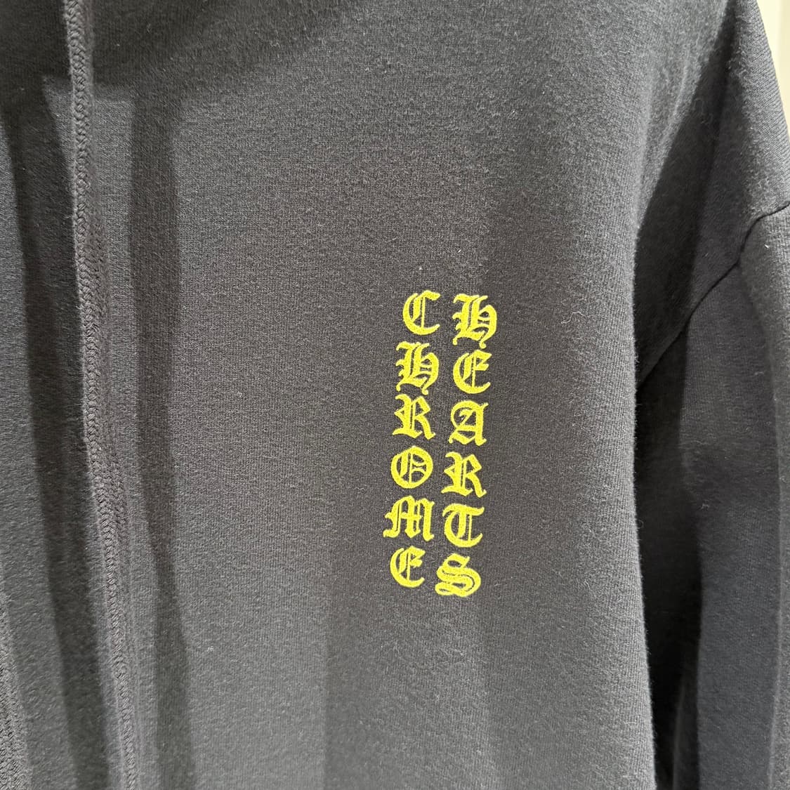 (A+/M) / 크롬하츠 1988 골드글리터 버티컬 로고 후드 상품이미지2