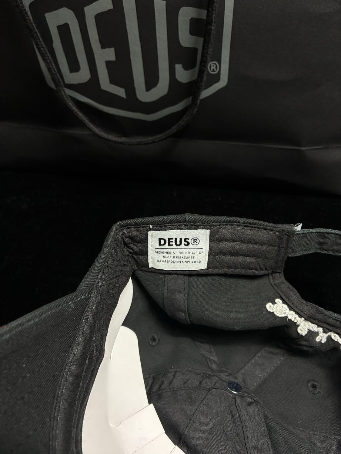 데우스 엑스 마키나 볼캡 상품이미지2