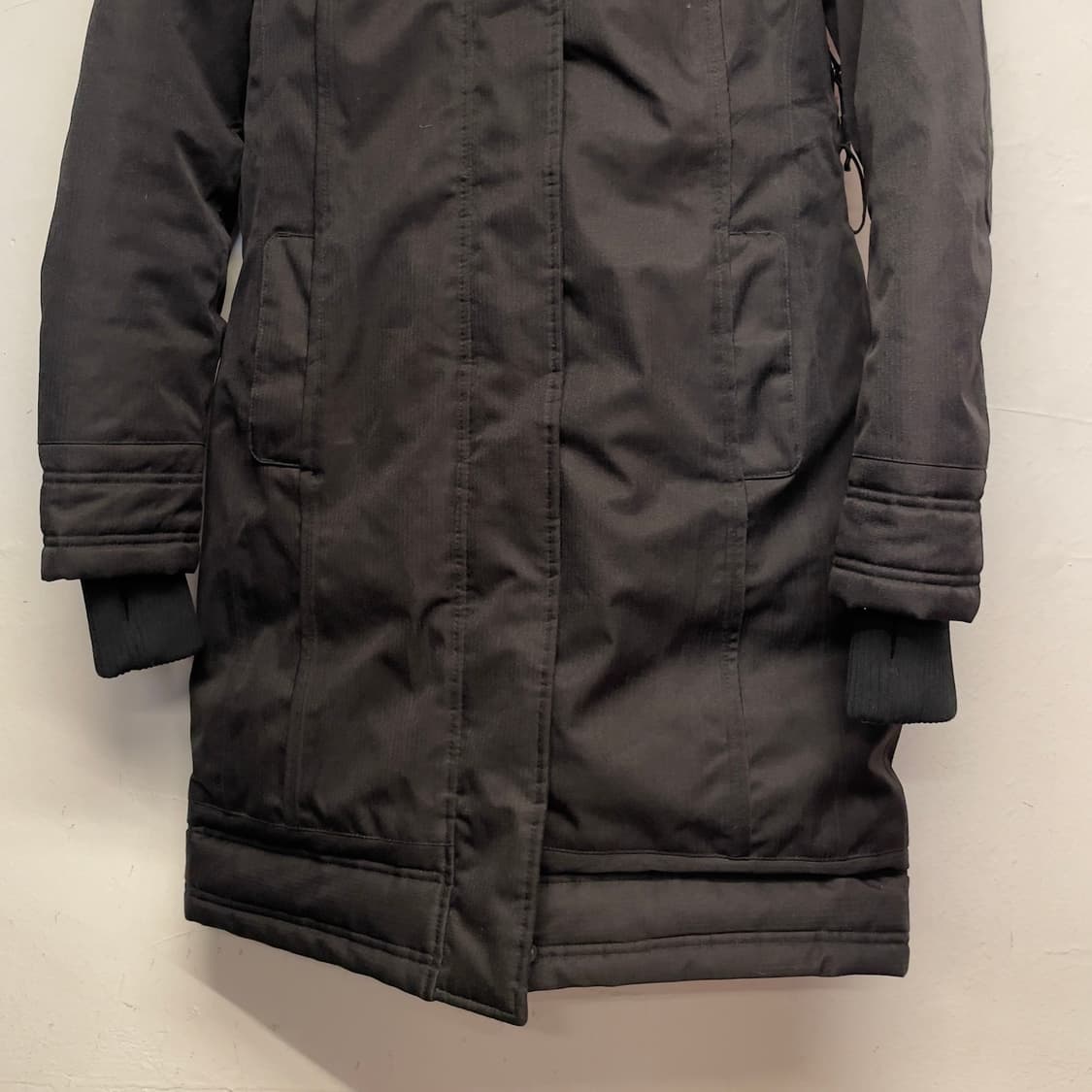 노비스 (우먼) Astrid 블랙 덕 다운 롱 패딩   상품이미지5