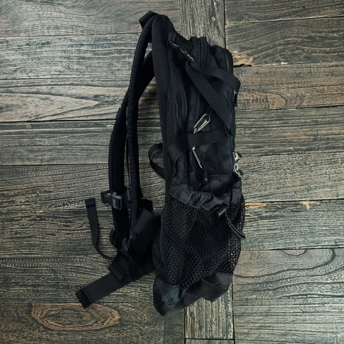 [노스페이스] 콰사 고프코어 마운틴 백팩 블랙 M19382 상품이미지4