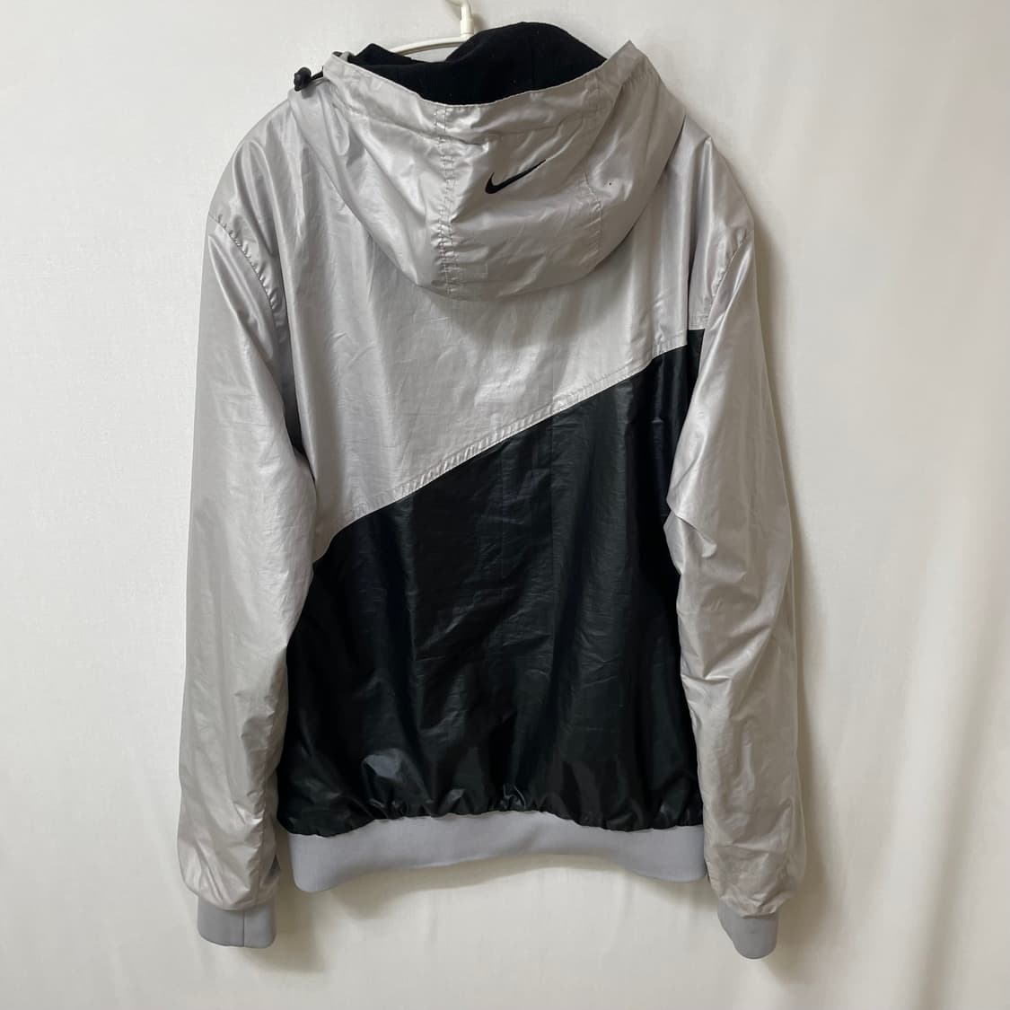 [ L ] 나이키 90s 올드스쿨 스우시 바람막이 상품이미지6