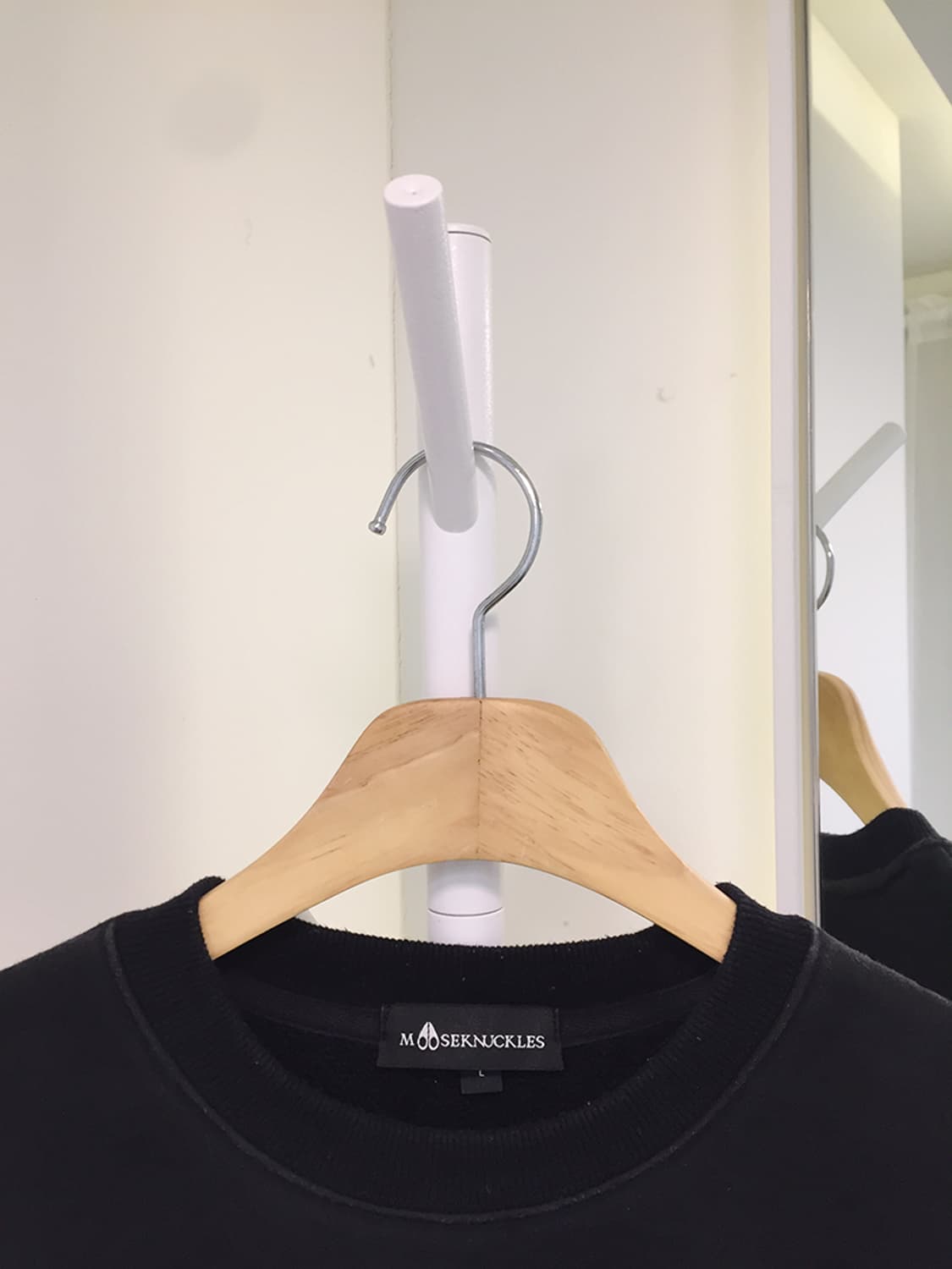 Unisex Moose Knuckles Sweatshirt 95 상품이미지5