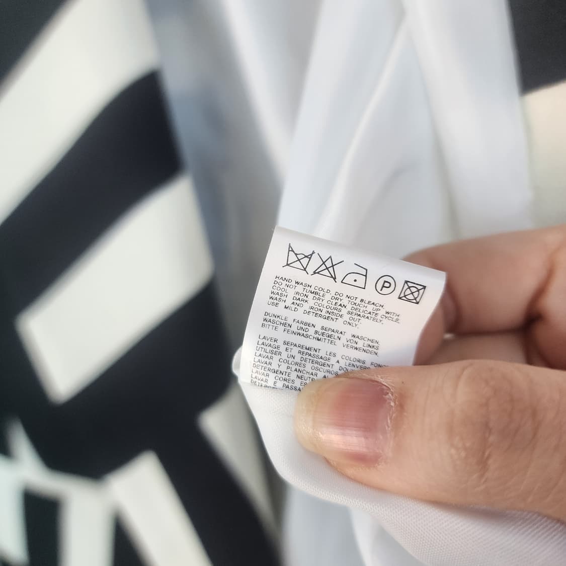 WAWOO GIRL 블랙 화이트 패턴 블레이저 상품이미지6