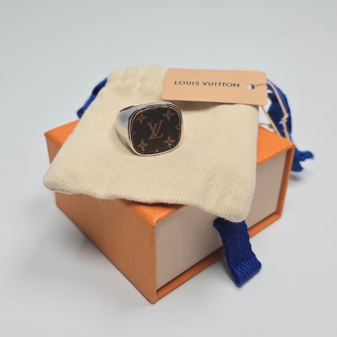 루이비통 모노그램 락 시그넷 반지 브라운 ( 20호 ) 상품이미지1
