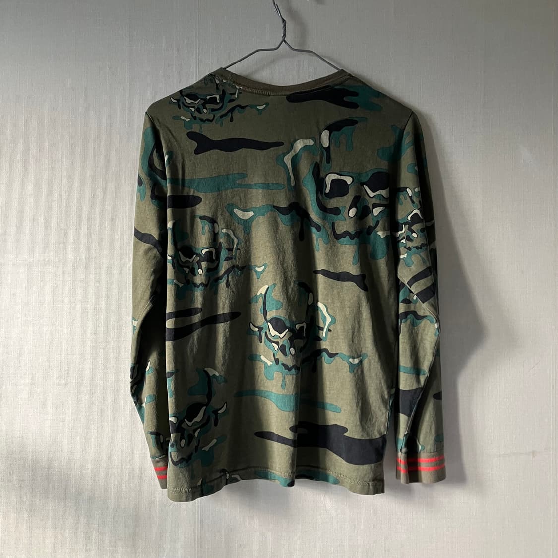 디젤 카모 페인팅 슬리브 상품이미지2