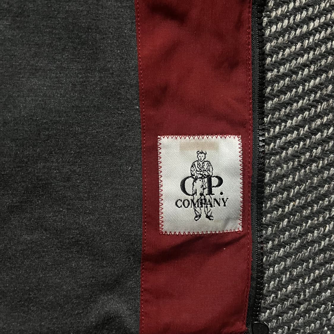 C.P.COMPANY 씨피컴퍼니 고글 후드 필드 자켓 상품이미지8