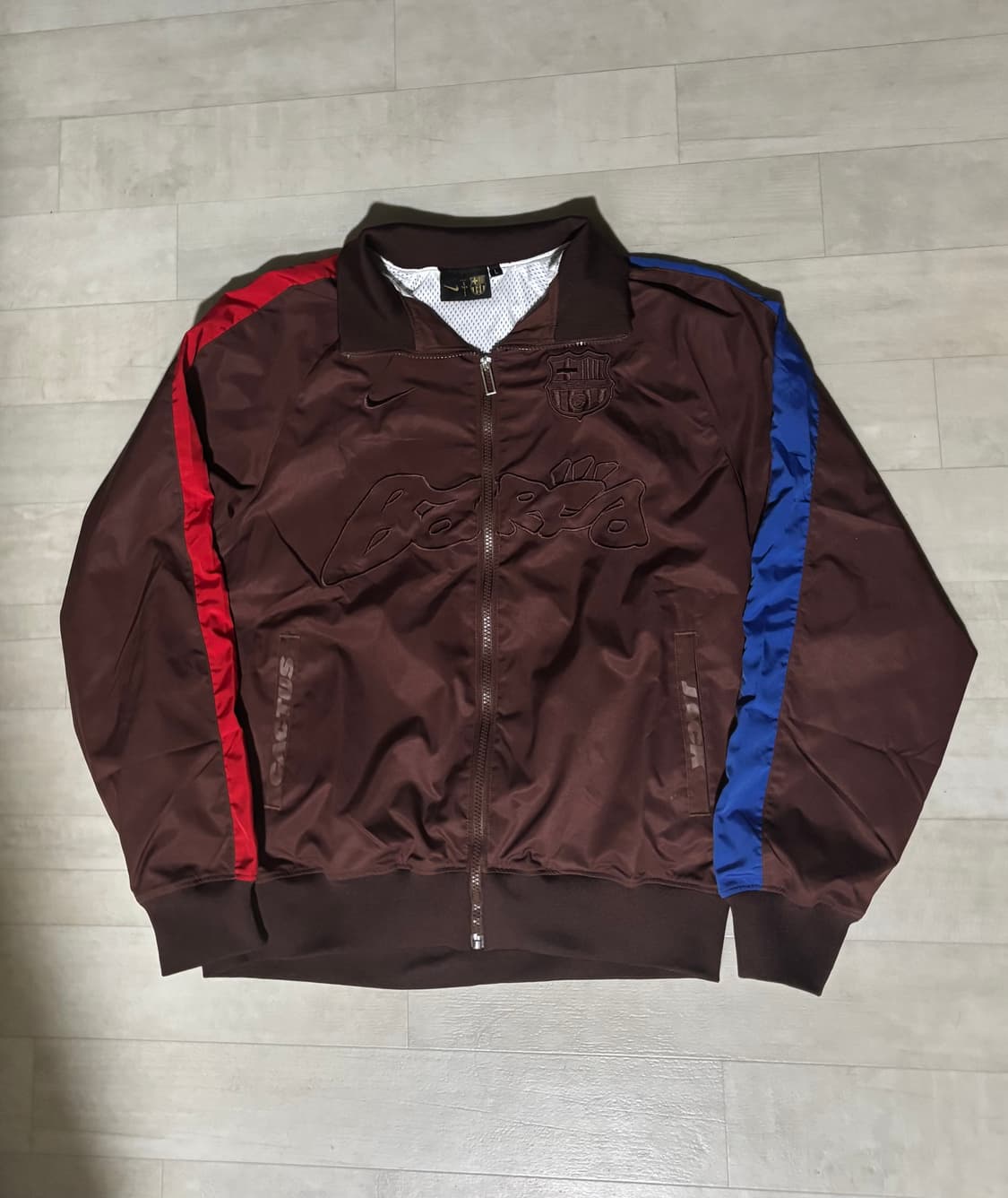 나이키 바르셀로나 바람막이 집업 L 상품이미지1