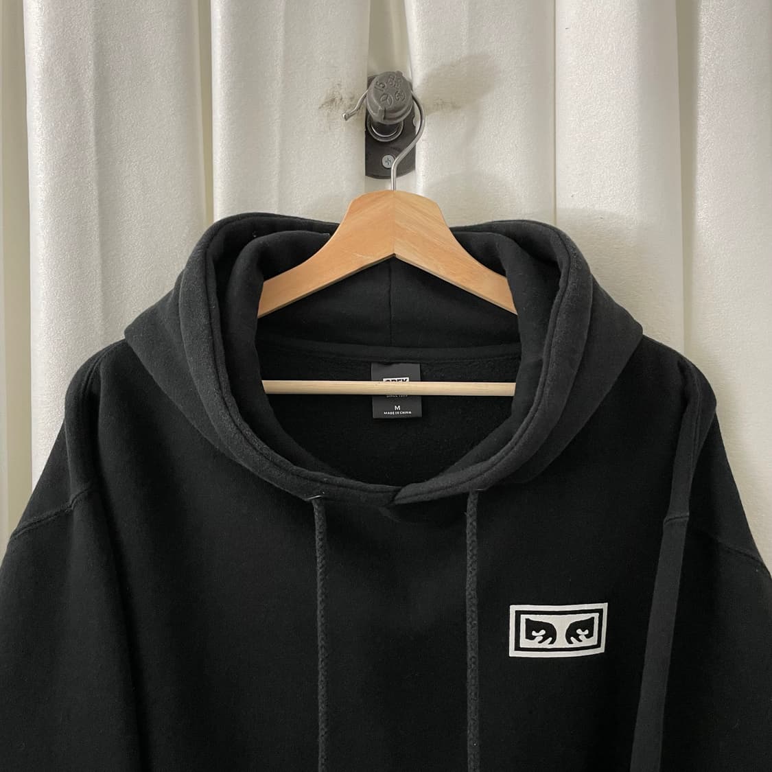 오베이 블랙 백 빅프린팅 후드 상품이미지5