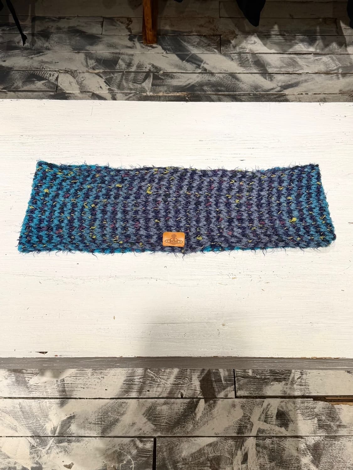 비비안웨스트우드 블루 퍼플 그라데이션 넥워머 머플러 상품이미지2