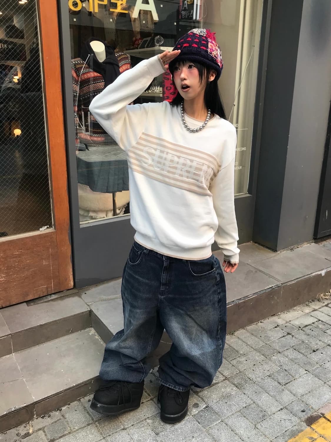 Supreme Chest Stripe Logo Crewneck 상품이미지1