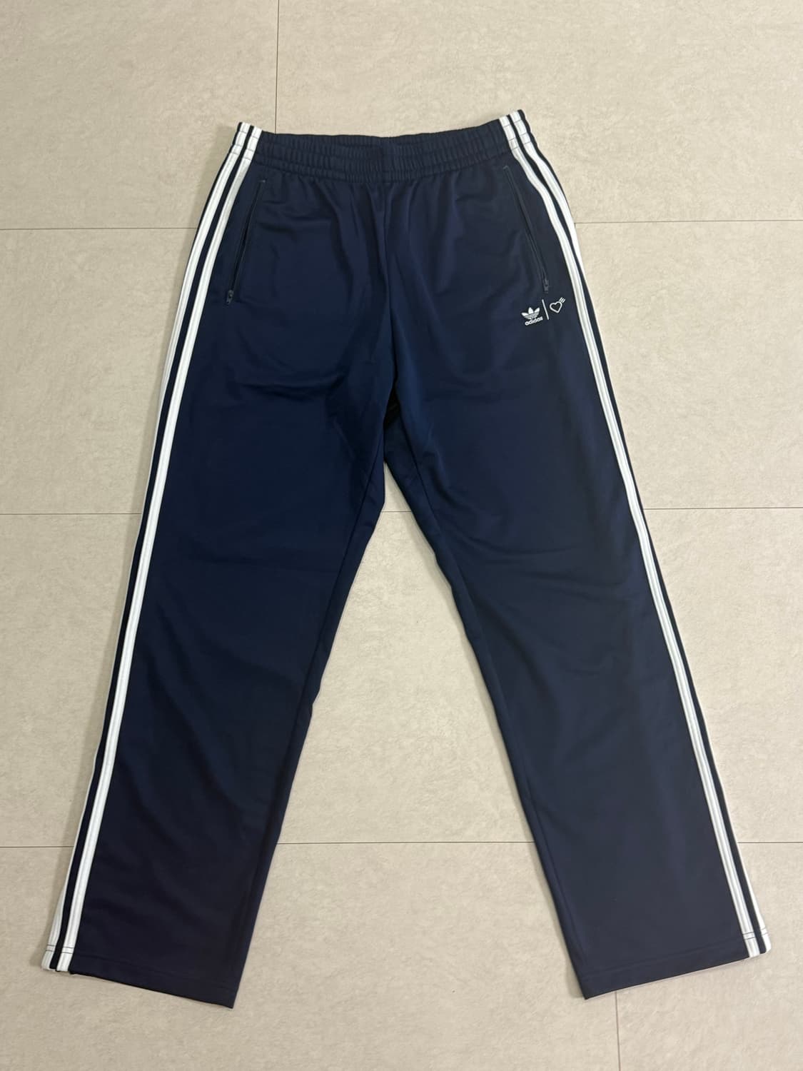 (XL) 휴먼메이드 아디다스 트랙팬츠 상품이미지1
