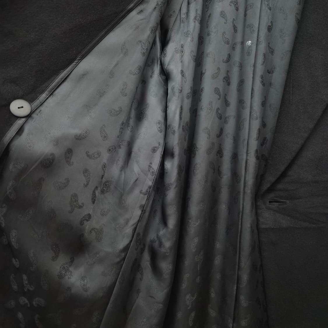 캐시미어 100%  블랙 더블 버튼 코트 남녀공용 M 상품이미지10