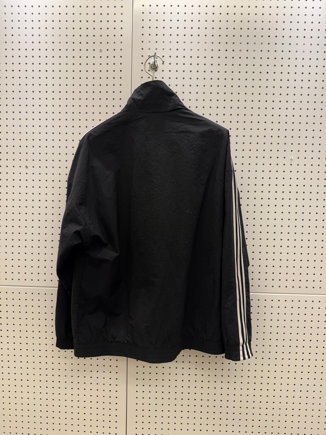 아디다스 락업 트랙탑 블랙 U1547 상품이미지3