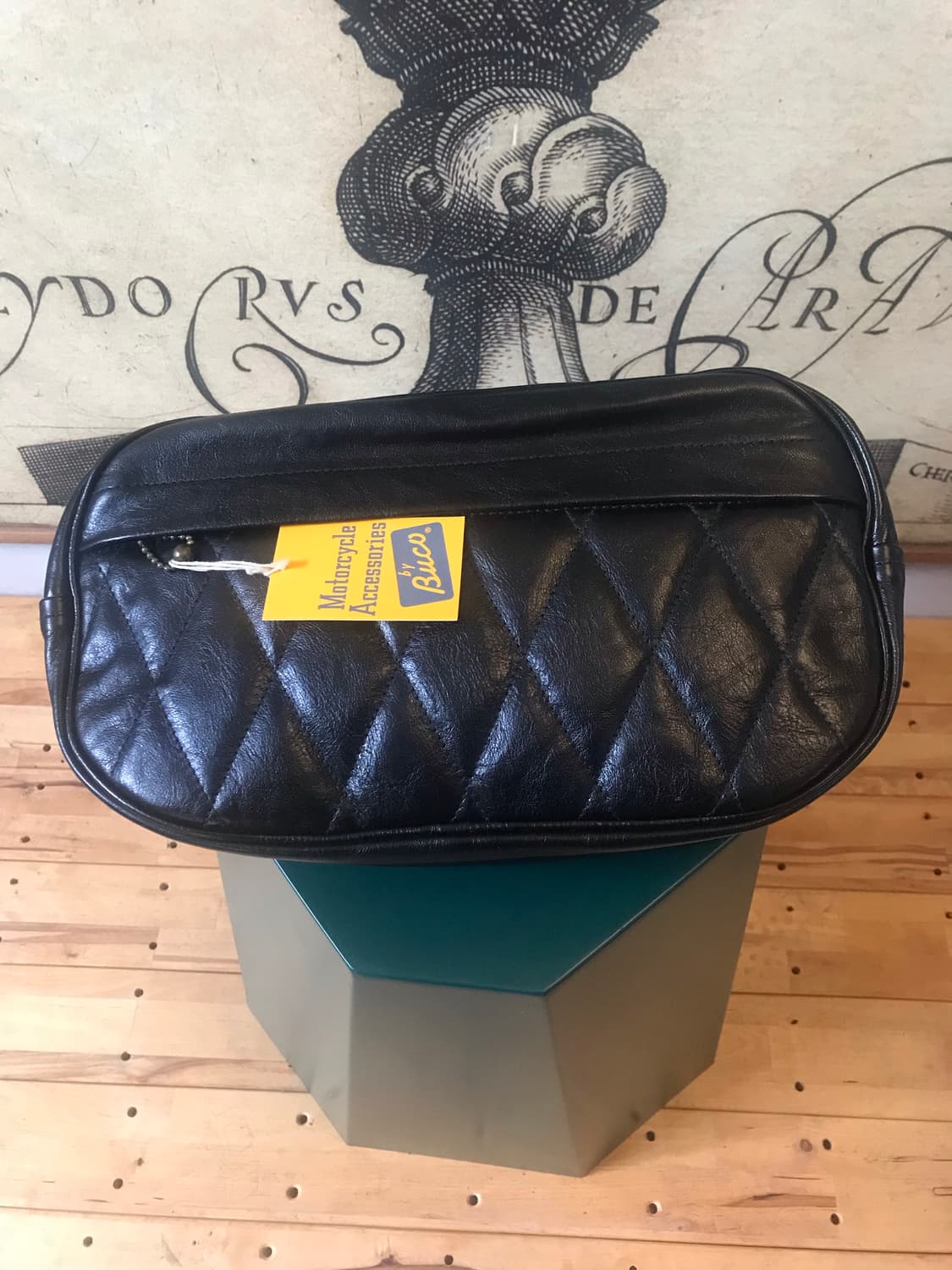 BUCO 다이아몬드 퀼팅 SLING BAG 상품이미지1