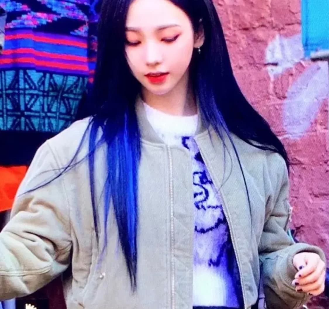 키르시 버니 니트 (장원영 • 카리나 착용) 상품이미지3