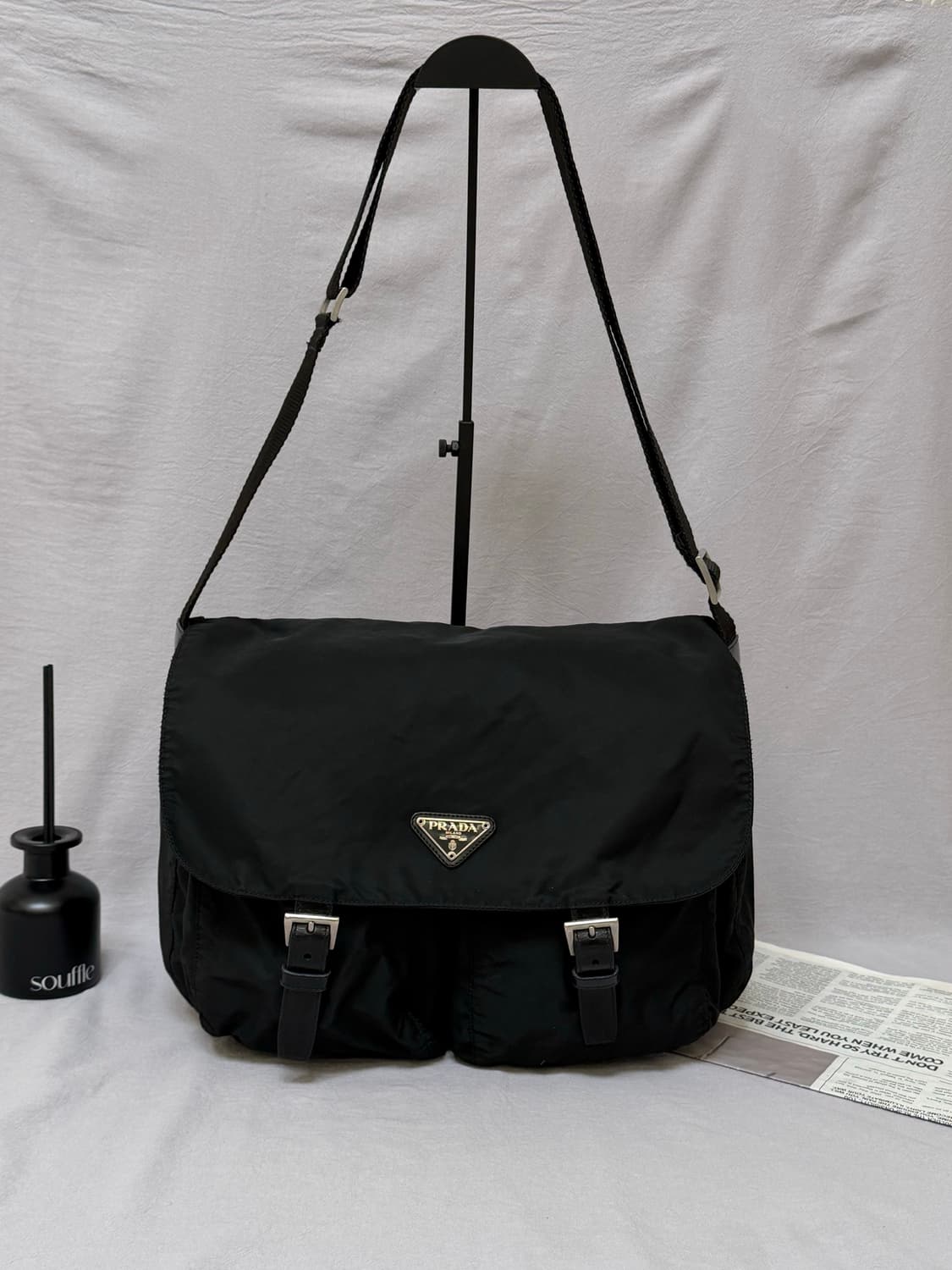 (컨디션굿)프라다 투버클 포코노 나일론 메신저백 크로스백 상품이미지2